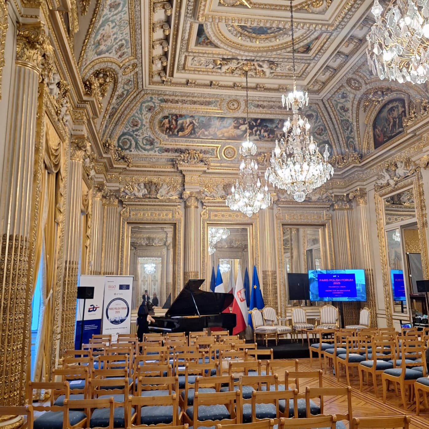 Ambassade de Pologne à Paris