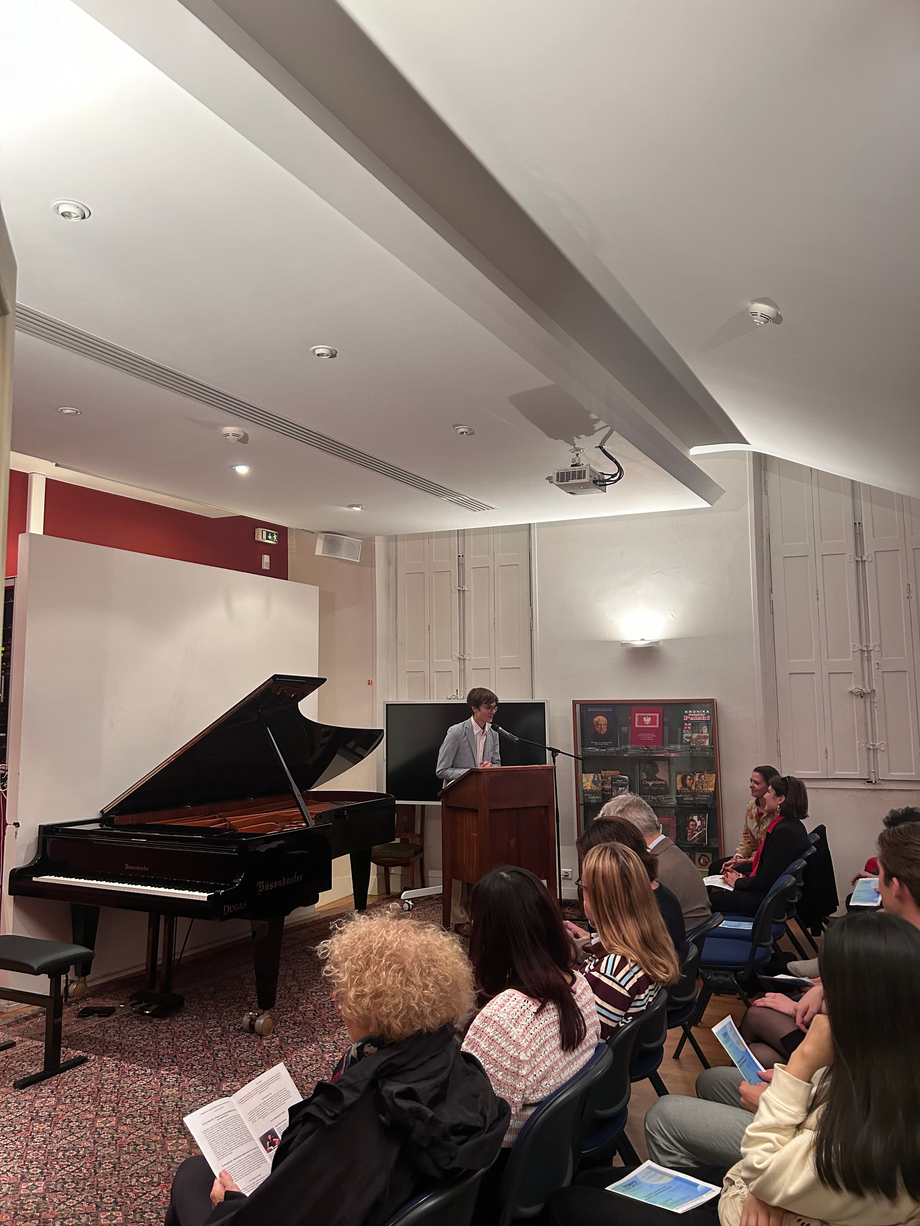Bibliothèque polonaise à Paris
