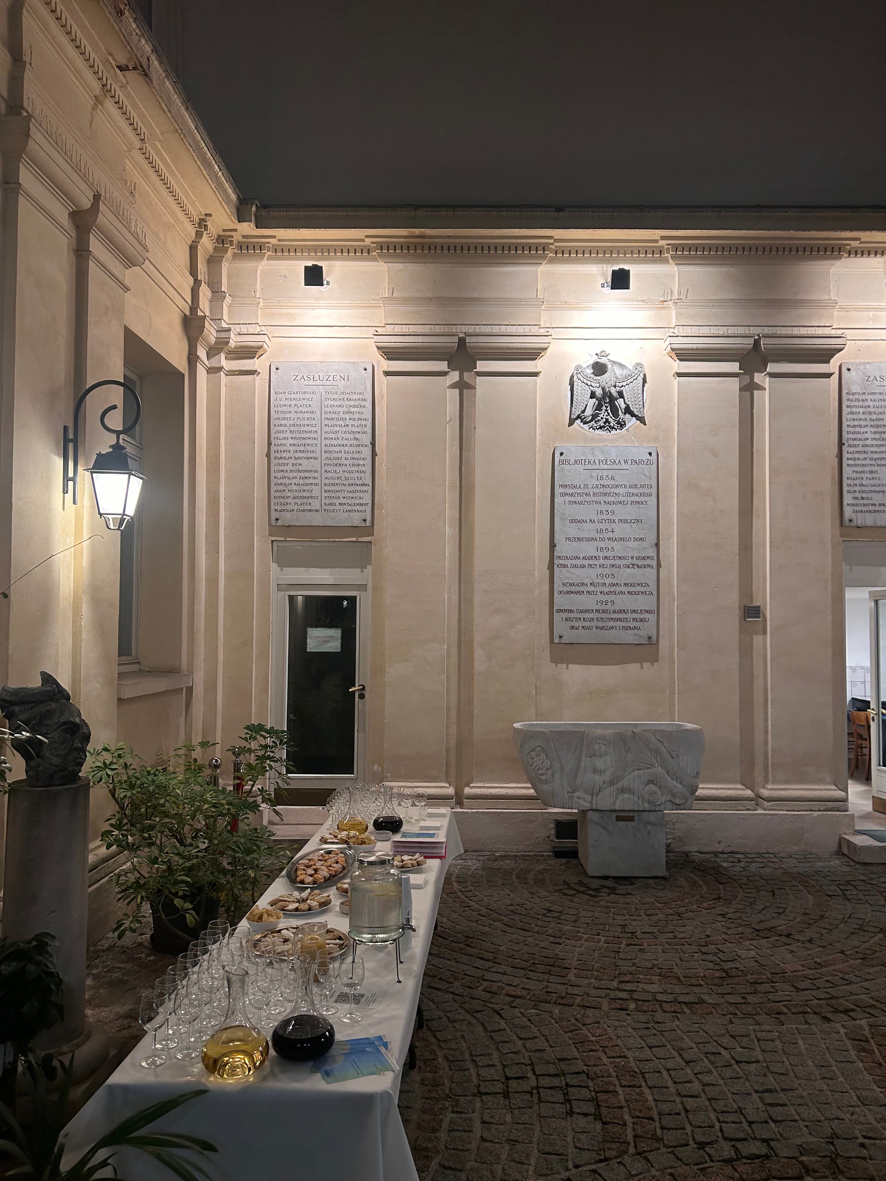 Bibliothèque polonaise à Paris