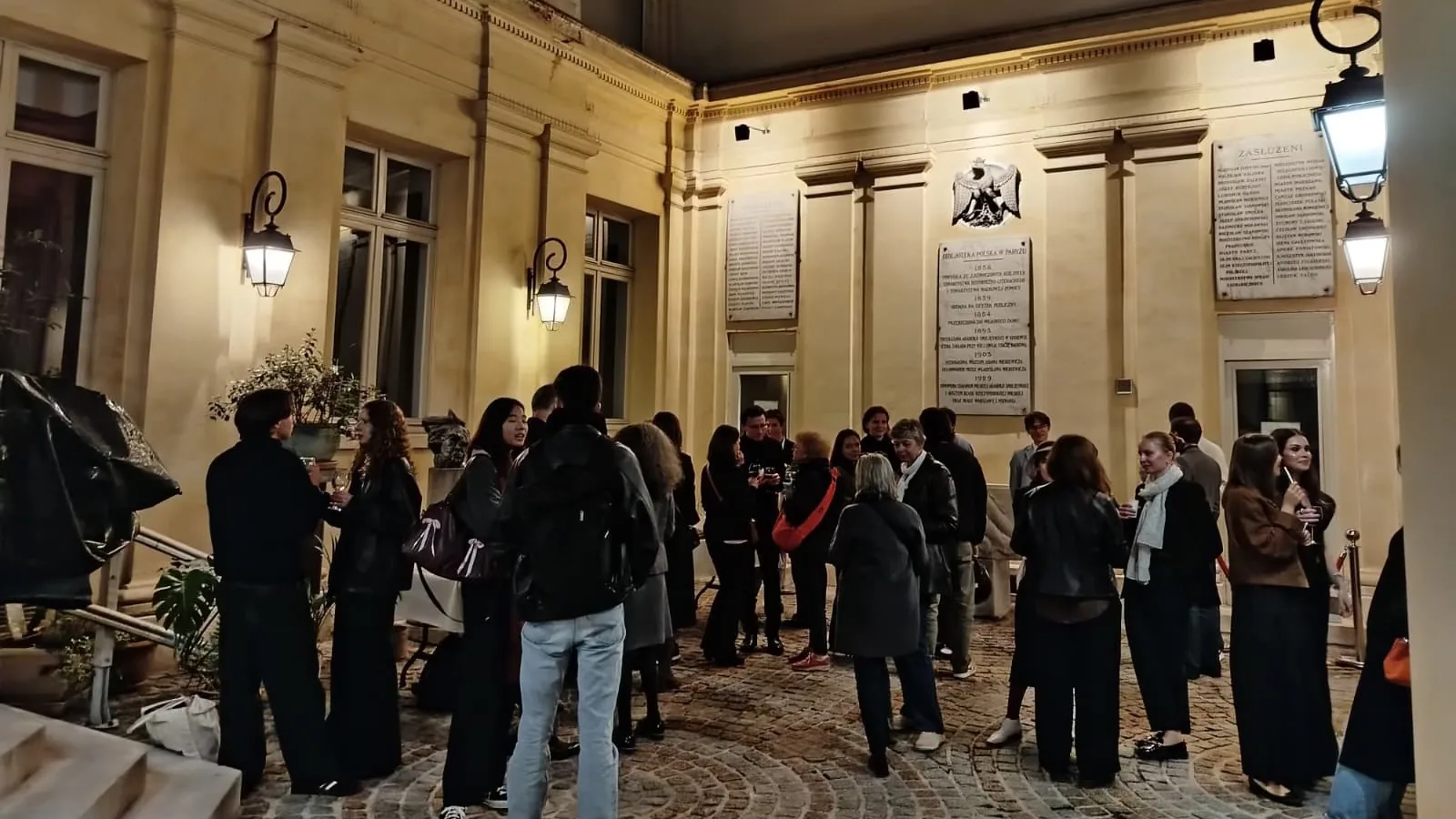 Bibliothèque polonaise à Paris